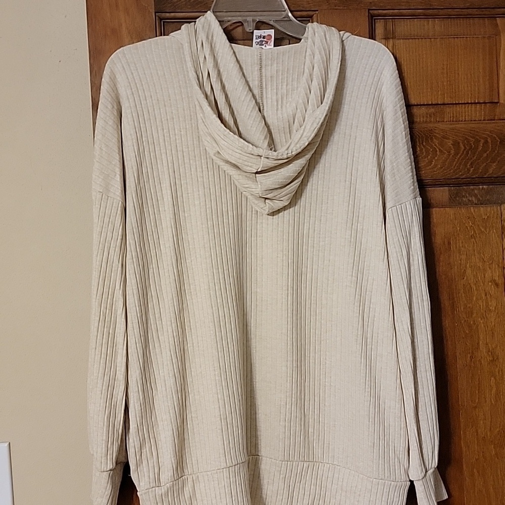 Cream Ribbed Hoodie - Picture 6 of 6
